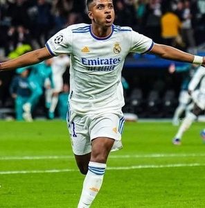 Meet your Posher, Milton